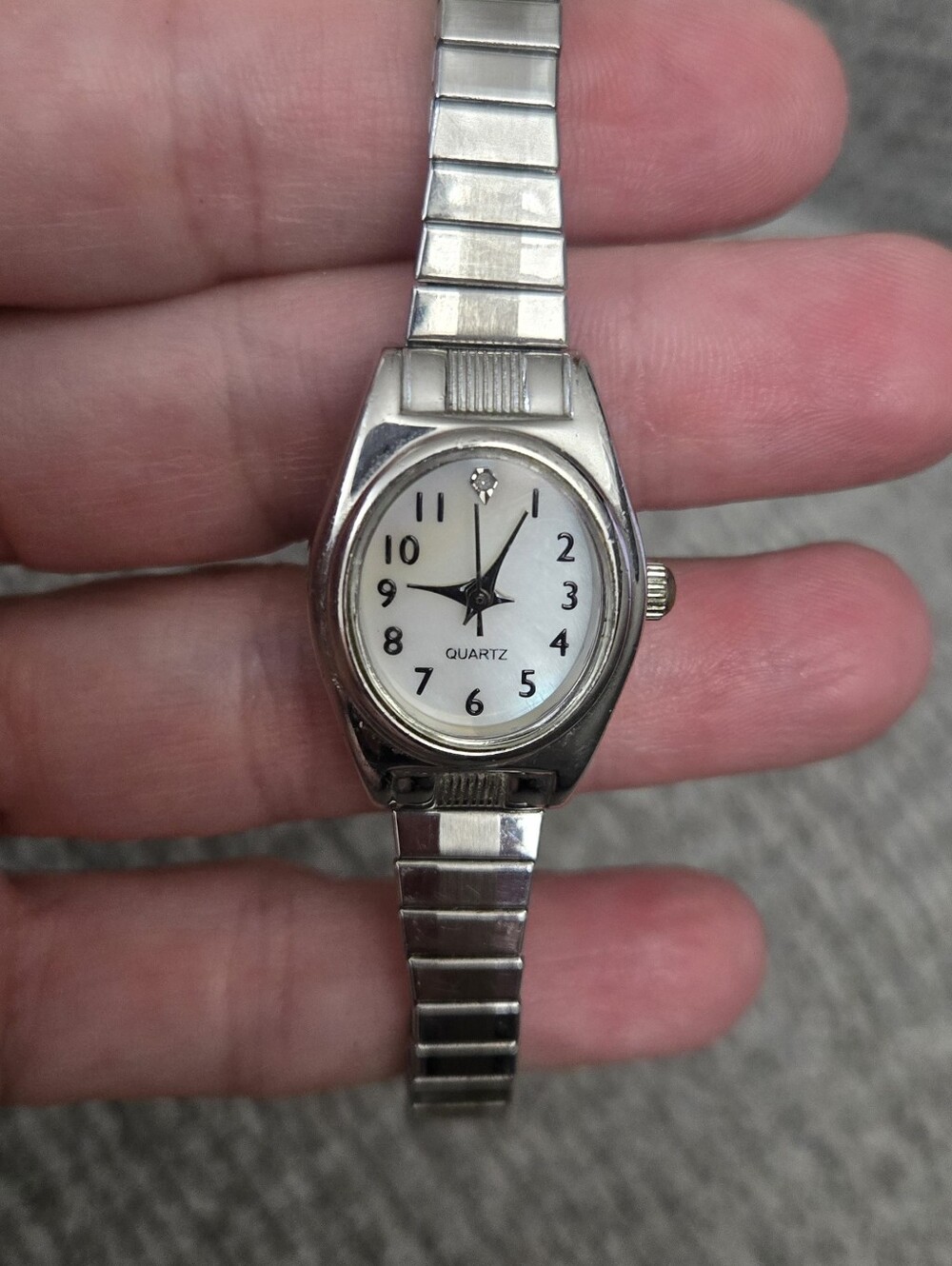 Quartz Silver-Tone W/Rhinestone at the 12 Stretch Band Women's Watch